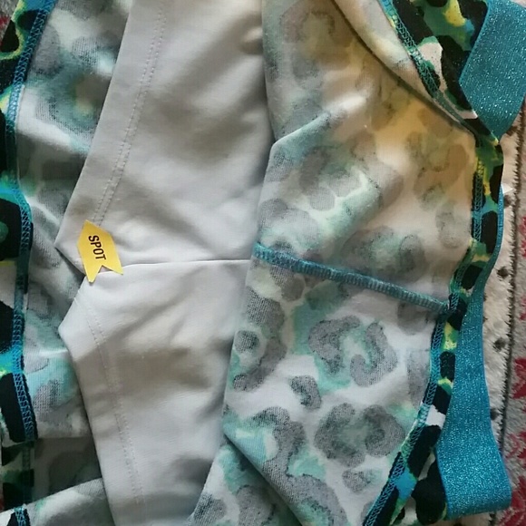 Justice 2 piece set - Picture 4 of 4